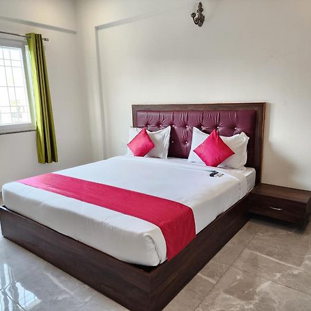 Hotel Dreams Inn بنغالور المظهر الخارجي الصورة