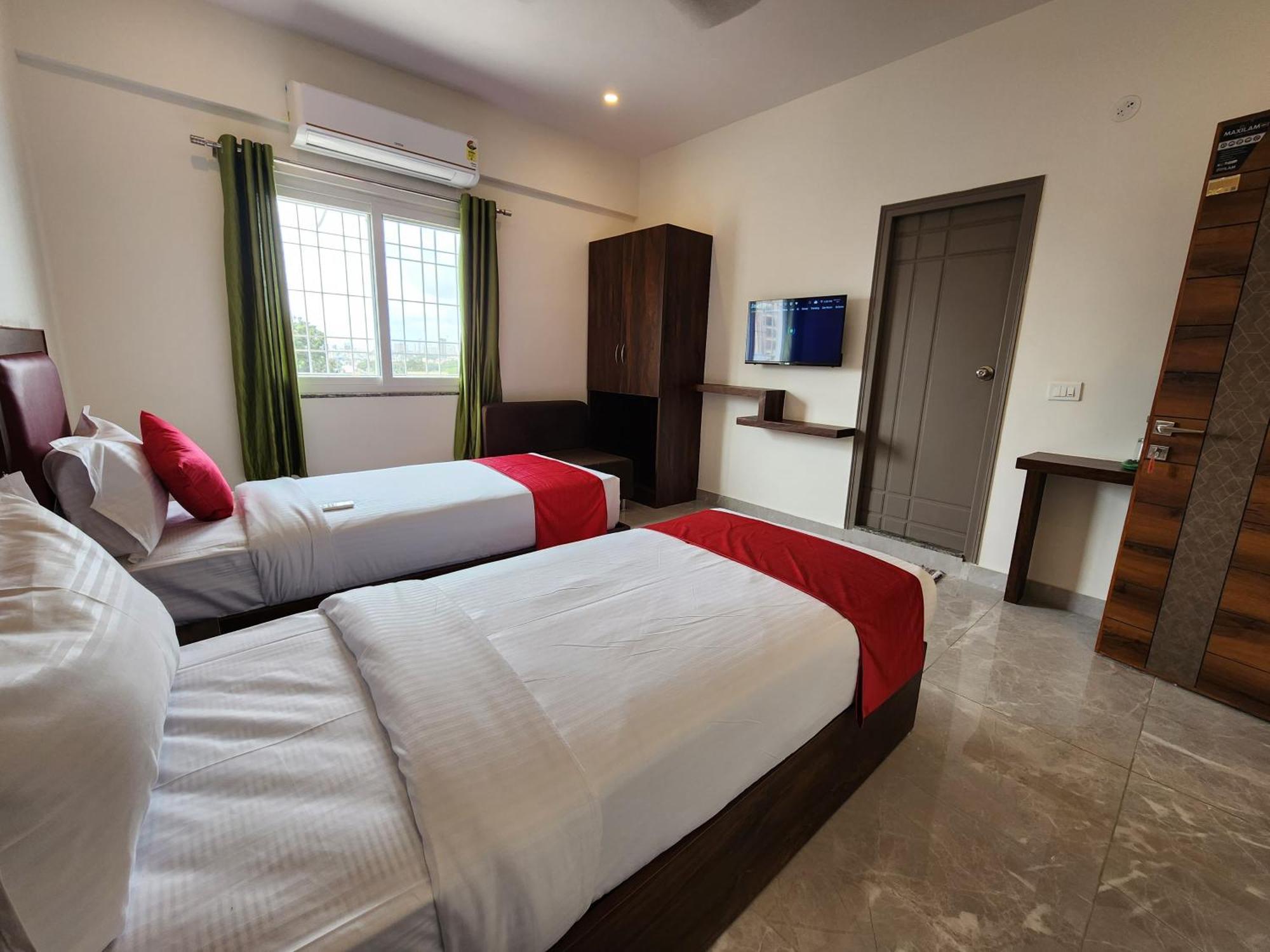 Hotel Dreams Inn بنغالور المظهر الخارجي الصورة